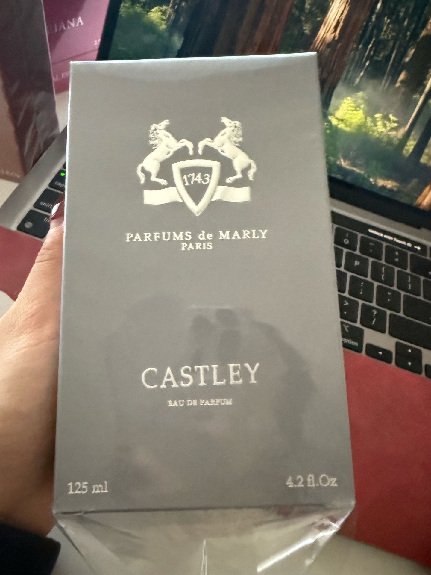 Only one bottle Parfum de marly