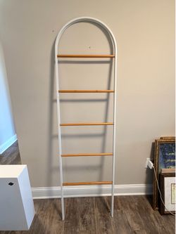Blanket ladder