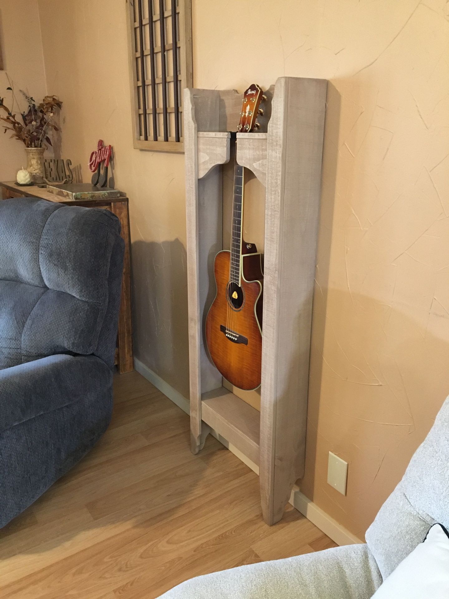 Guitar Stand, Decorative Guitar Holder, Guitar Wall Mount