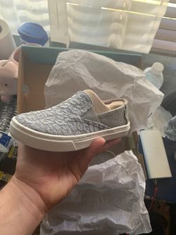 Toms girl shoes