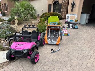 Mountains Edge Garage Sale