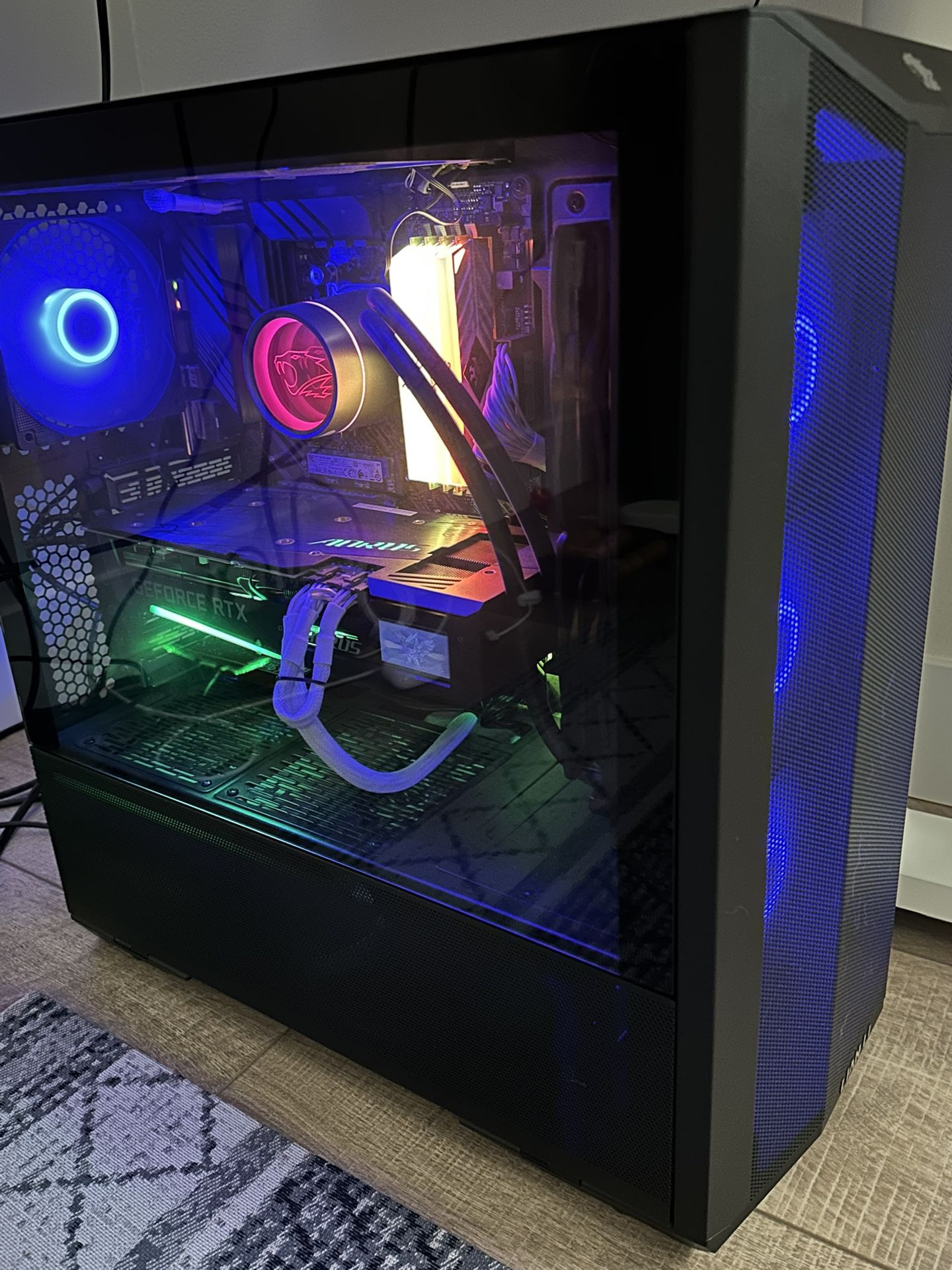 Gaming PC - Ryzen 5600X RTX 3070 Aorus Master 32GB RAM 1TB NVME Lian Li Tower