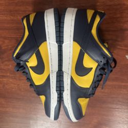Nike Dunk Low Michigan