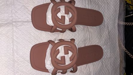 Gucci Interlocking G Rubber Slide Sandals