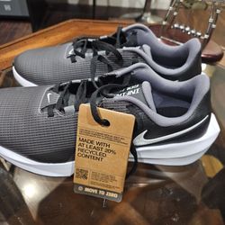 Nike 8 Men