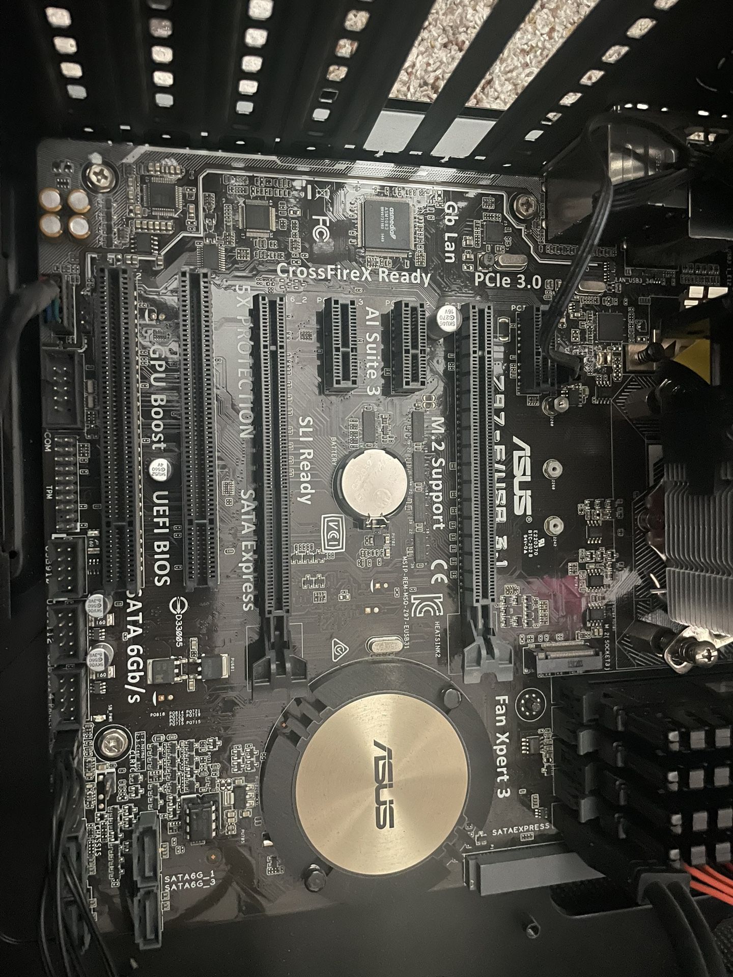 Gaming PC i7 4790K + GTX 1080 32GB RAM Great 1080p Performance No HDD