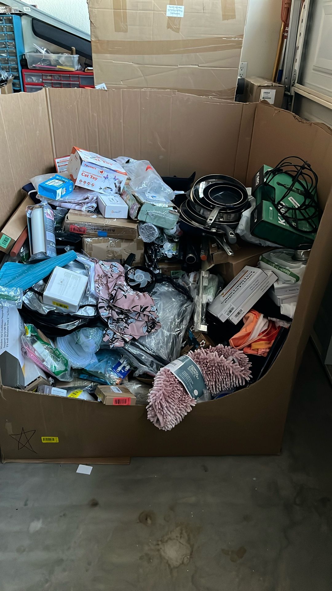 Yard Sale Items In Bluk