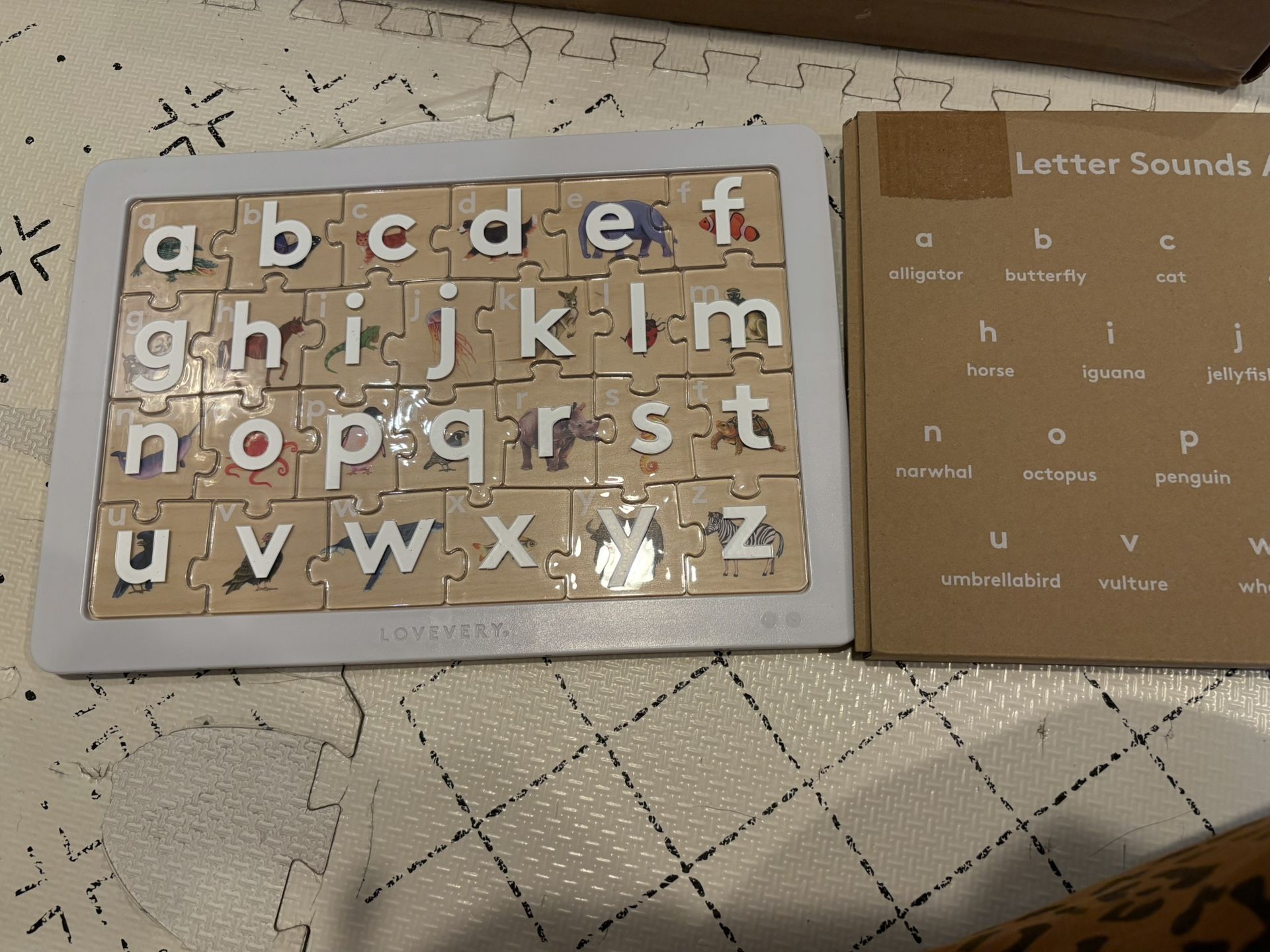 NEW LOVEVERY Letters Sounds Animal Puzzle