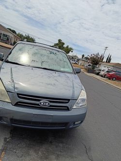 2012 KIA Sedona