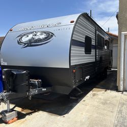 2019 Grey Wolf Trailer Bunk Beds 24,900