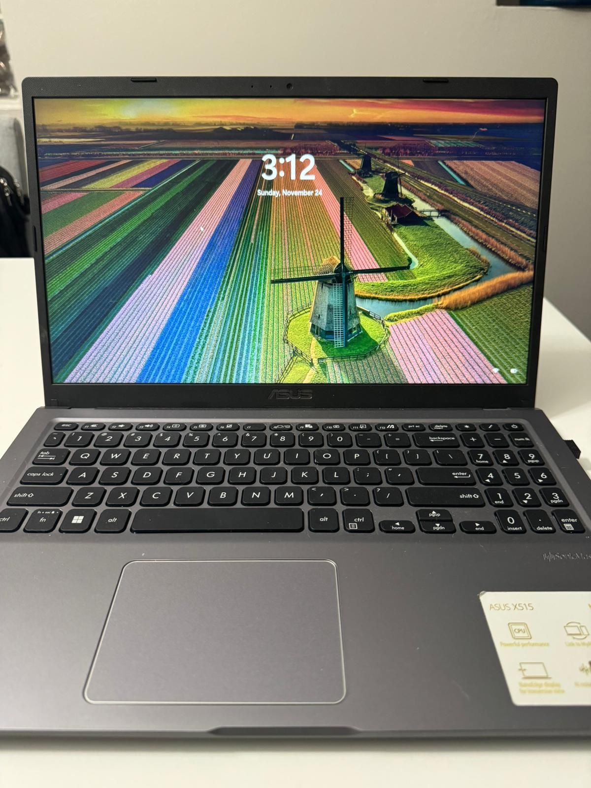 Asus VivoBook 15 Laptop 15.6”