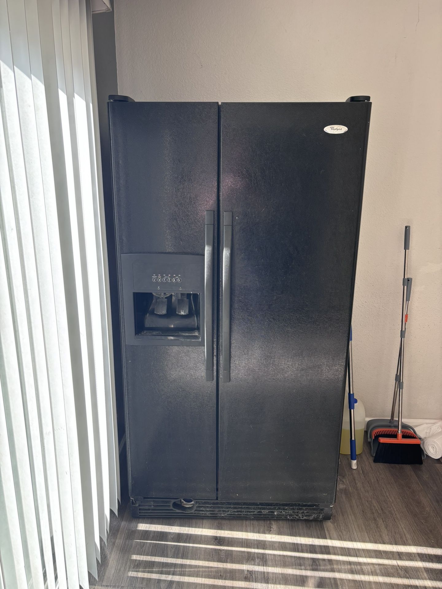 Whirlpool Refrigerator 