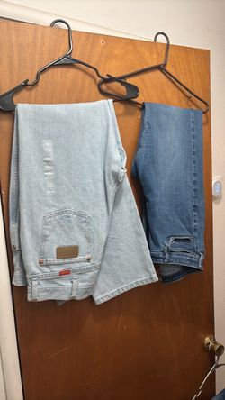 Women’s jeans