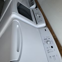 Kenmore Top load washer and dryer