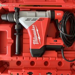MILWAUKEE 1-3/4IN. SDS-MAX ROTARY HAMMER/Roto Martillo 