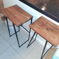 2 Bar Stools High Counter Top