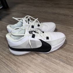 Greek Shoes 5 size 13