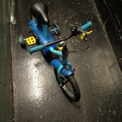 Little Kids Bike With Training Weels