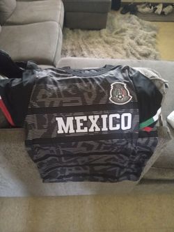Mexico  black/white/red/green  jersey