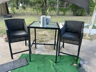 Outdoor Patio Table