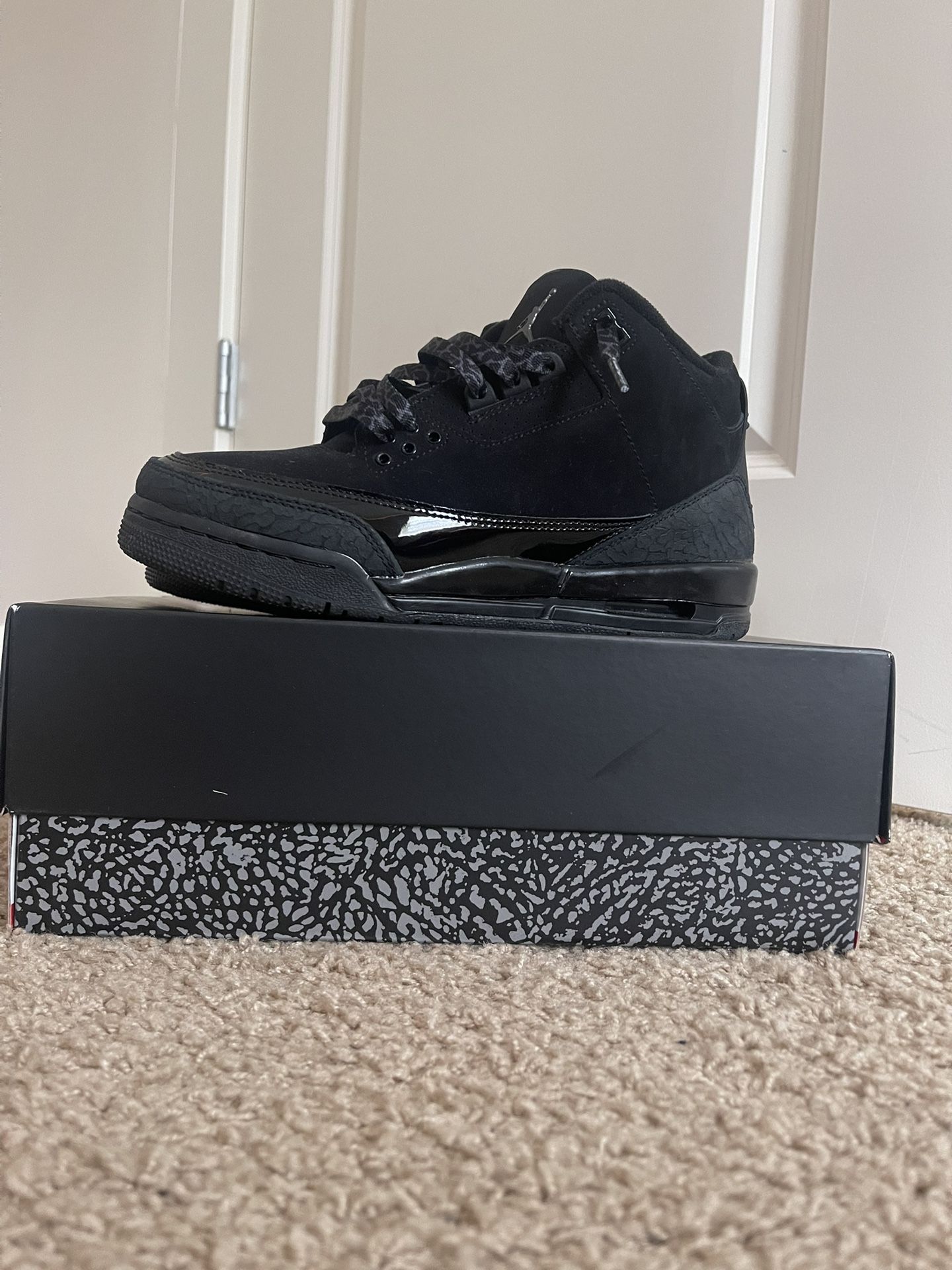 Jordan Retro 3 Black Cat