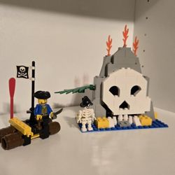 Lego Pirates: Volcano Island 