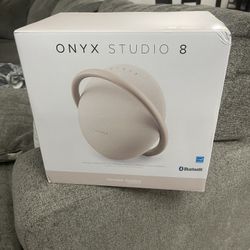 Onyx Rose Gold Speaker