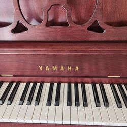 Yamaha Upright Piano 