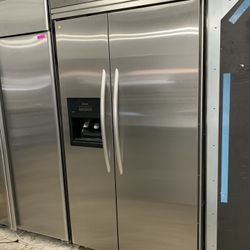 Kitchen Aid 42” Built In Refrigerator In Stainless Steel Used