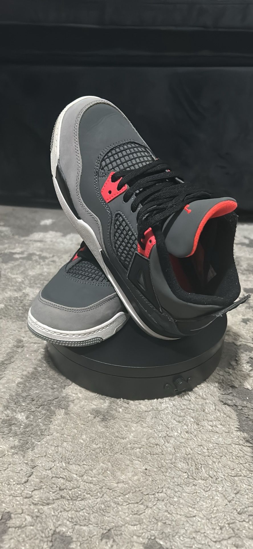 Infared Jordan 4 Retro's