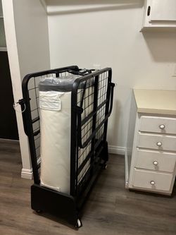 Folding Rollaway Bed with Mattress