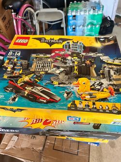 Lego Batman cave 70909