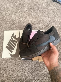 Travis Scott Jordan 1 Low Velvet Brown Size 9
