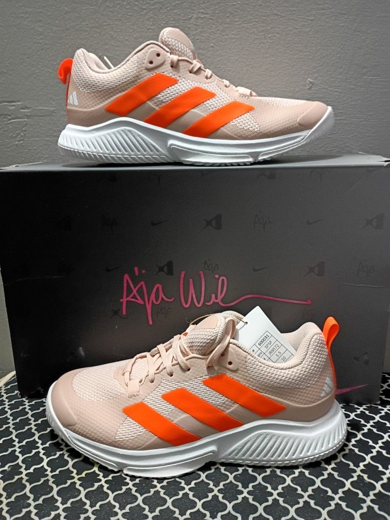 Adidas Size 7 Women's