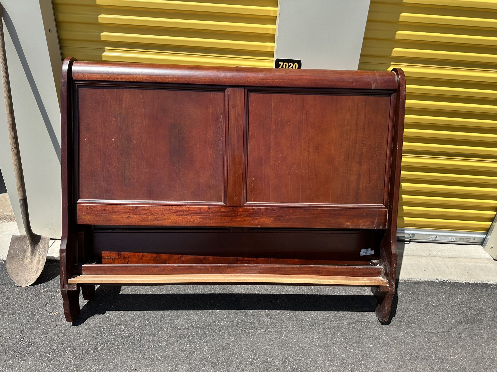 Queen Board Set Frame With Mattress And Box Spring