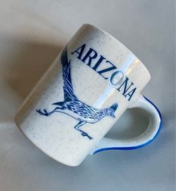 Vintage 8-oz Arizona Embossed Roadrunner Speckled Stoneware Mug