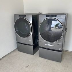 Whirlpool Front Load Washer & Dryer