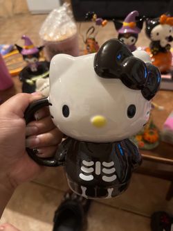 Hello kitty halloween sale