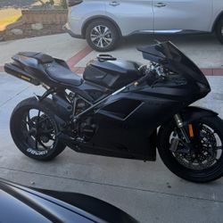 2013 Ducati 848 evo
