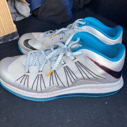 Nike AirMax Size 11.5