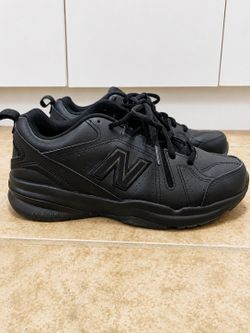 WOMEN’s NEW BALANCE 608.. SZ 8. LIKE NEW!