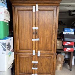 Ethan Allen Dresser