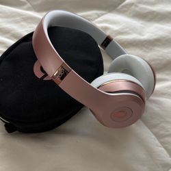 Beats Solo 3 Headphones Rose Gold