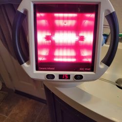 Beurer Infrared Heat Lamp Light Therapy 300 Watt IL50 Ceramic Compact Timer