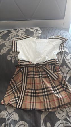 Burberry dress 18 month