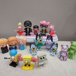 🧸 Large Kids Character Figures Lot – Bluey, Frozen, Peppa Pig, SpongeBob & More