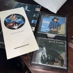 Garth Brooks And Foreigner Collectors