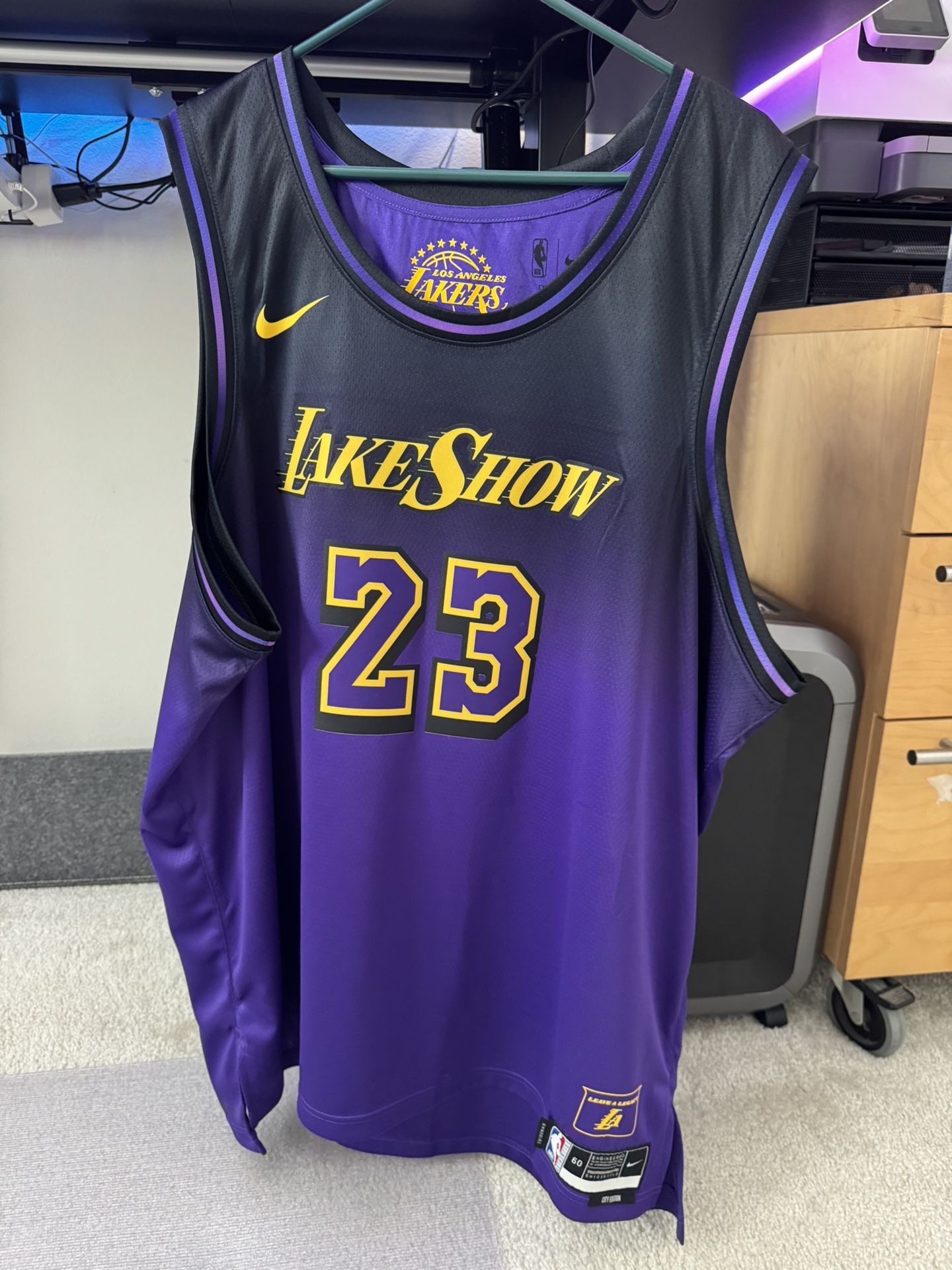 Lebron James Jersey - Lakers 3XL Swingman