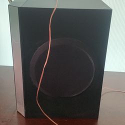 Insignia Speaker Subwoofer 