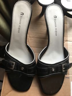 Black Heeled Women’s Sandals Size 6.5